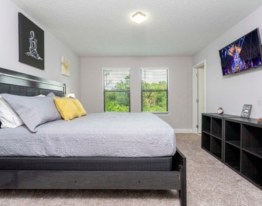 4704 Terra Esmeralda Drive - Photo Thumbnail 18