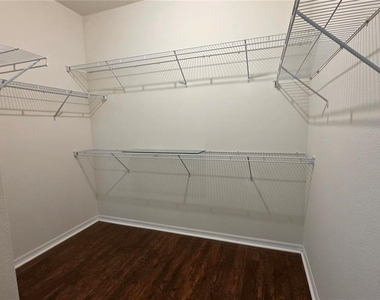 4860 Nathan Hale Boulevard - Photo Thumbnail 29