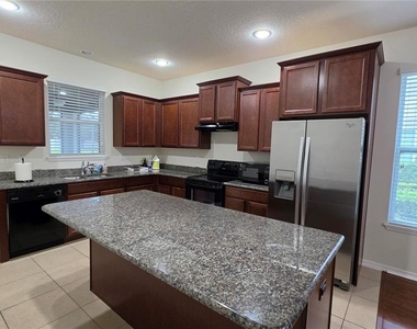 4860 Nathan Hale Boulevard - Photo Thumbnail 5