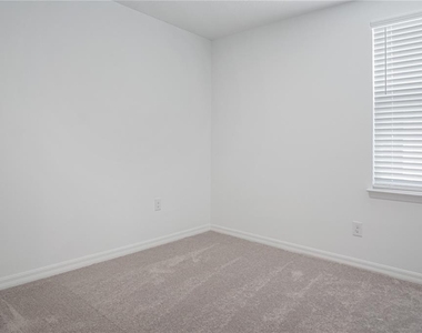 4429 River Beacon Boulevard - Photo Thumbnail 17