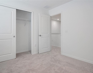 4429 River Beacon Boulevard - Photo Thumbnail 18