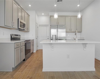4429 River Beacon Boulevard - Photo Thumbnail 4