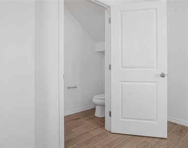 4429 River Beacon Boulevard - Photo Thumbnail 30