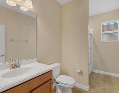 5244 Royce Drive - Photo Thumbnail 8