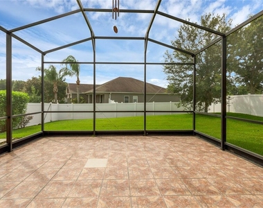 5244 Royce Drive - Photo Thumbnail 10