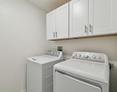30814 Veridian Way - Photo Thumbnail 44
