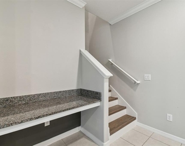 30814 Veridian Way - Photo Thumbnail 19