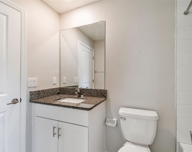 30814 Veridian Way - Photo Thumbnail 57