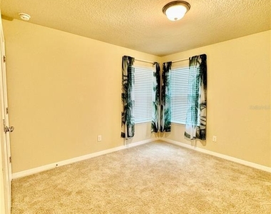16131 Azure Key Street - Photo Thumbnail 17