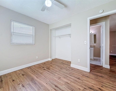3216 N 48th Street - Photo Thumbnail 18