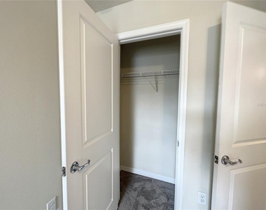 4621 Sparkling Shell Avenue - Photo Thumbnail 25