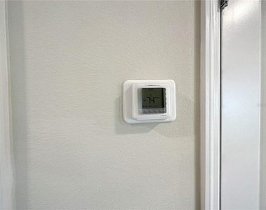 4621 Sparkling Shell Avenue - Photo Thumbnail 21