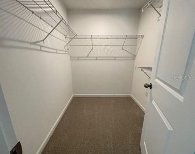 1136 Lakeshore Breeze Place - Photo Thumbnail 7