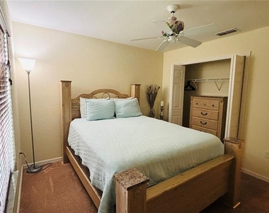 732 Overlook Grove Drive - Photo Thumbnail 18