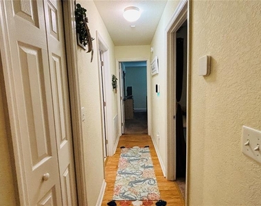 732 Overlook Grove Drive - Photo Thumbnail 16