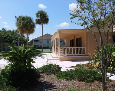 510 Cranes Way - Photo Thumbnail 17