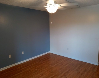 510 Cranes Way - Photo Thumbnail 7