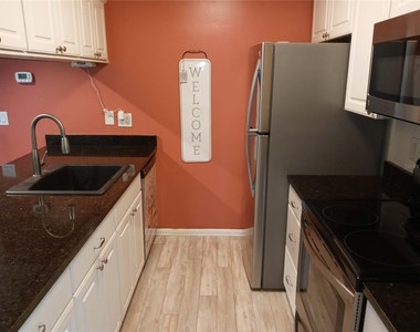 510 Cranes Way - Photo Thumbnail 3