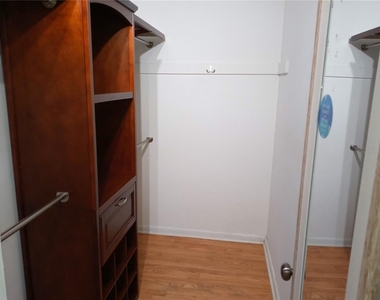 510 Cranes Way - Photo Thumbnail 8