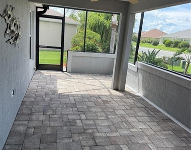 3915 Wine Palm Way - Photo Thumbnail 8