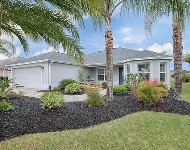 3915 Wine Palm Way - Photo Thumbnail 23