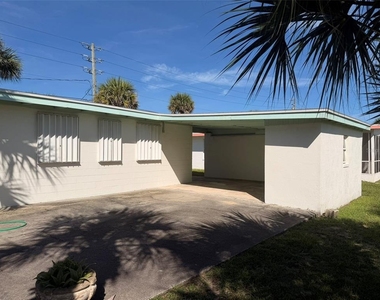 1231 S Central Avenue - Photo Thumbnail 1