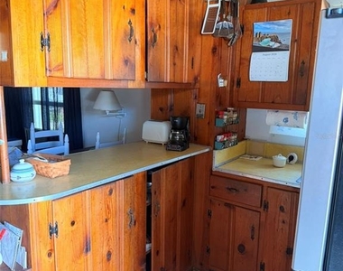 1231 S Central Avenue - Photo Thumbnail 8