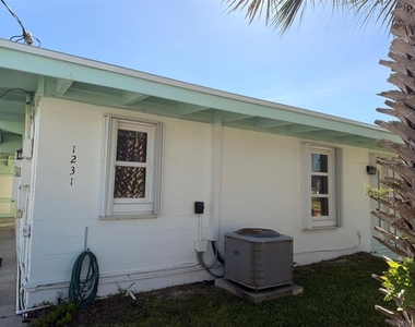 1231 S Central Avenue - Photo Thumbnail 18