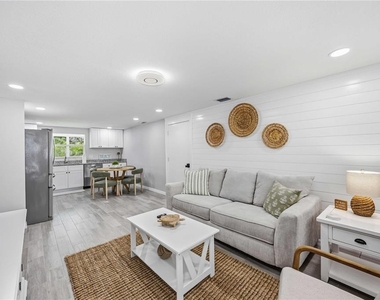 101 Riverview Avenue - Photo Thumbnail 39