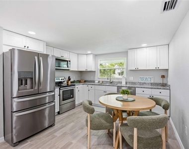 101 Riverview Avenue - Photo Thumbnail 41