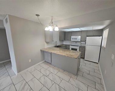 460 Base Avenue E - Photo Thumbnail 5