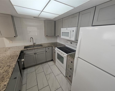 460 Base Avenue E - Photo Thumbnail 4