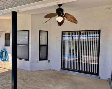 931 Fairfax Terrace Nw - Photo Thumbnail 7