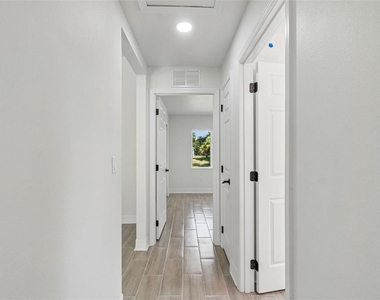 5535 Tevis Terrace - Photo Thumbnail 25