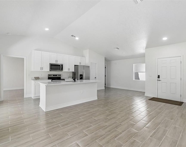 5535 Tevis Terrace - Photo Thumbnail 6