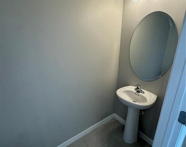 6104 Willowside Street - Photo Thumbnail 18