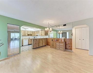 5400 34th Street W - Photo Thumbnail 15