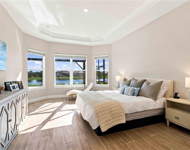 10463 Eclipse Street - Photo Thumbnail 15