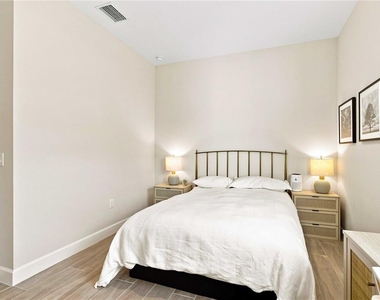 10463 Eclipse Street - Photo Thumbnail 25