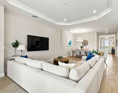10463 Eclipse Street - Photo Thumbnail 9