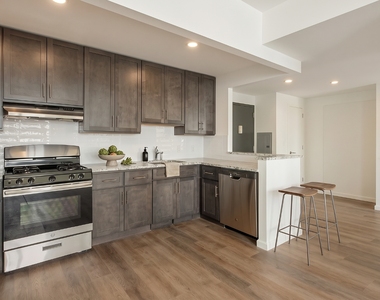 230 West 126th Street - Photo Thumbnail 3