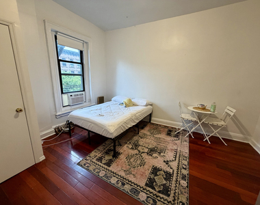 350 Greene Avenue - Photo Thumbnail 1
