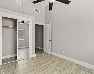 14420 Navajo Point Drive - Photo Thumbnail 29