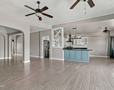 14420 Navajo Point Drive - Photo Thumbnail 9