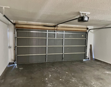 1502 Monte Sanders Lane - Photo Thumbnail 34