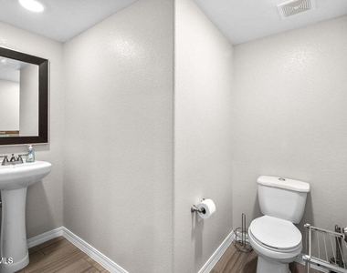 14947 Pebble Hills Boulevard - Photo Thumbnail 17