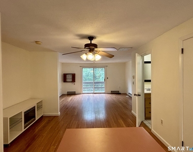 231 Boston Post Road - Photo Thumbnail 2