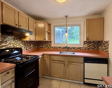 231 Boston Post Road - Photo Thumbnail 3