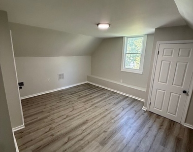 120 Jewett Street - Photo Thumbnail 17