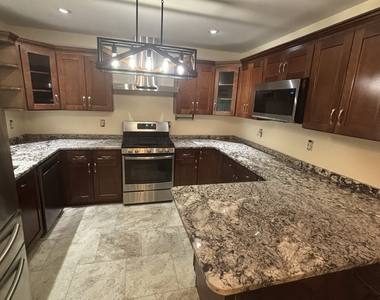 34 Garden Hill Circle - Photo Thumbnail 4